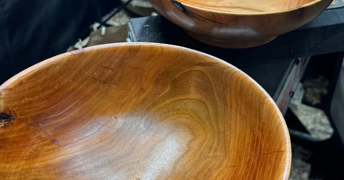 Cherry Wood's Warm Embrace: Recent Bowl Turnings