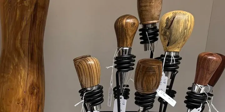 Hand-Turned Wood Bottle Stoppers — A Fast, Sellable Lathe Project